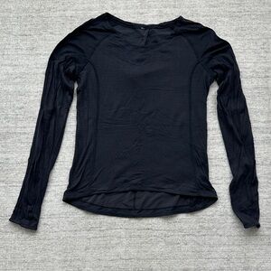 lululemon athletica Black Long-Sleeve Performance Tee